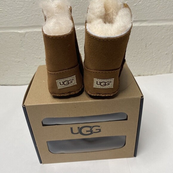 —-SOLD—— Ugg Infant Girl Chestnut Tan Caden Fur Lined Booties 0/1 XS 0-6 Months - Picture 4 of 6